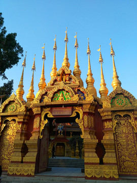 總佛寺