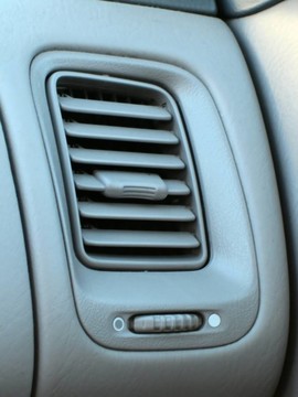 汽車和卡車的零件