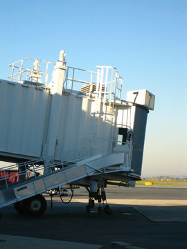 機(jī)場和飛機(jī)