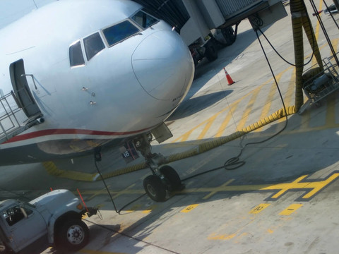 飛機(jī)和航空