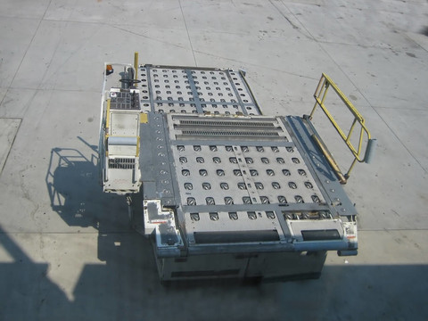 行李裝載機
