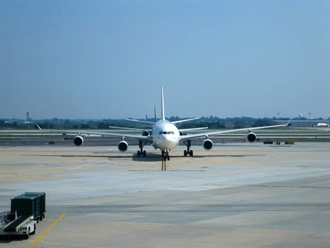 飛機(jī)和航空
