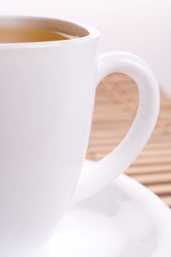 白杯茶
