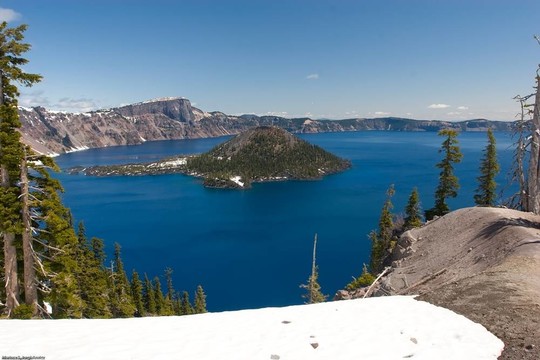 火山口湖
