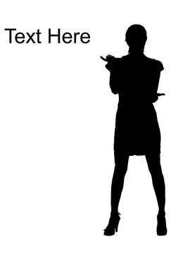 站著的女人看著她的手掌