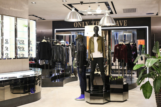 服裝專賣店 服裝店陳列