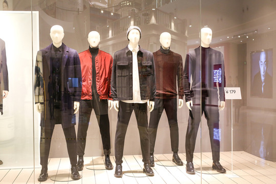 服裝專賣店 服裝店陳列