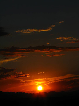 夕陽(yáng)