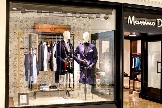 服裝專賣店 服裝店陳列