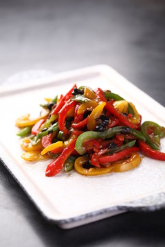 豆豉炒三色椒