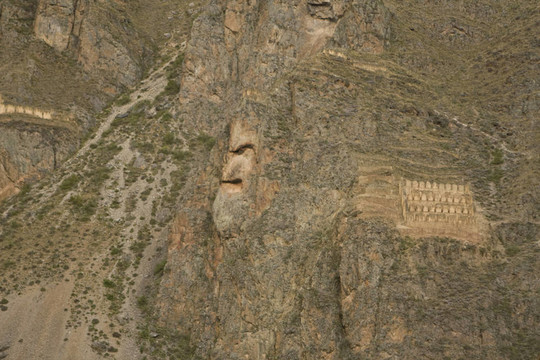在Ollantaytambo遺址印加神620的巖面