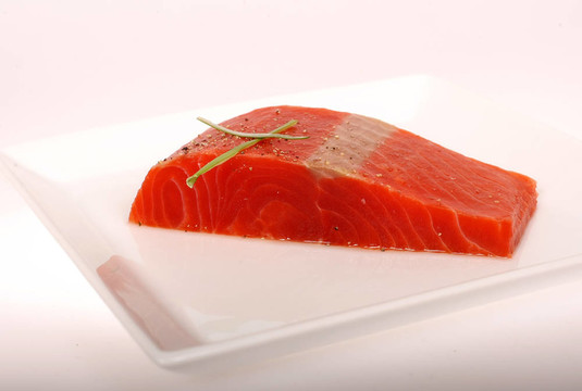 野生三文魚