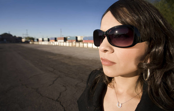 漂亮的Hispanic Woman