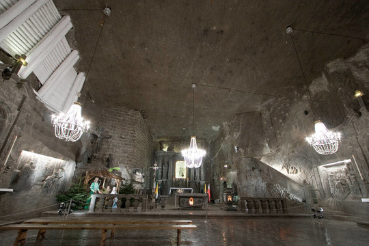 在Wieliczka鹽礦的圣誕裝