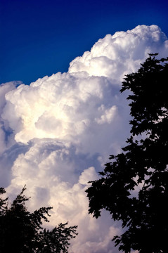 路過(guò)Thunder Head Cloud