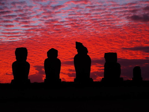 復活島上的摩艾石像