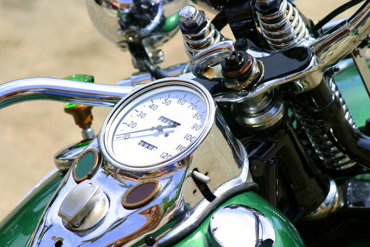 摩托車(chē)
