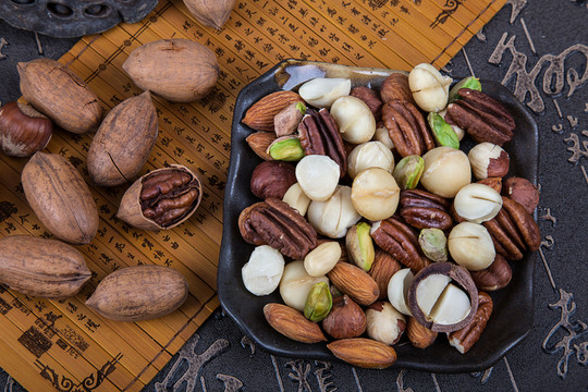 堅(jiān)果