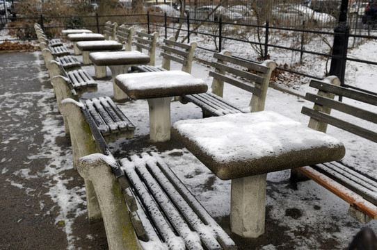 雪下象棋桌