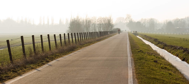 在winterday polderroad