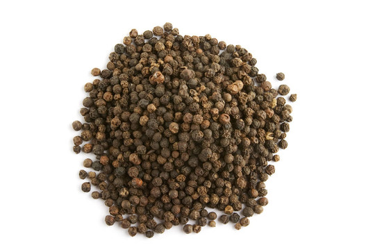 大量的黑胡椒