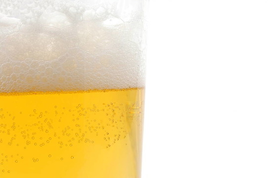 白底啤酒