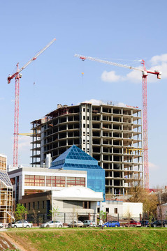 建筑起重機(jī)和建筑