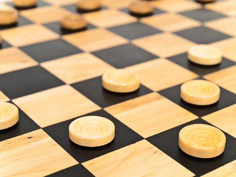 跳棋游戲