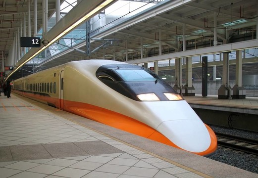 現(xiàn)代高速列車