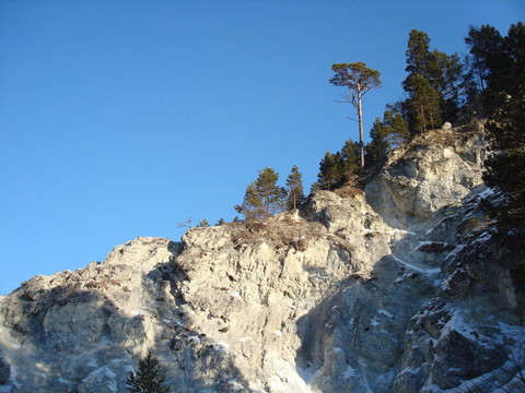 山