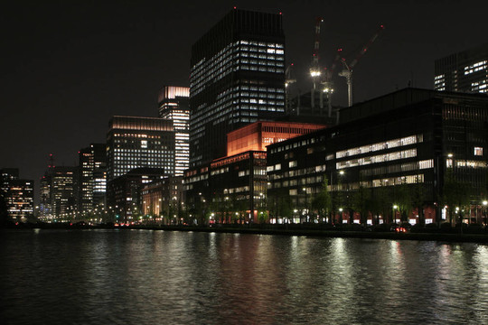 東京