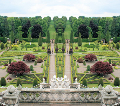 Drummond Castle花園