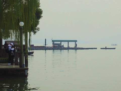西子湖畔