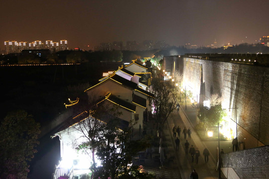 蘇州古城墻夜景