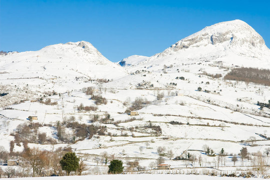 La甘達(dá)拉雪山；坎塔布里亞（西班牙）