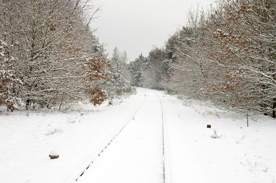 鐵路軌道上的雪
