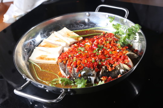 剁椒魚(yú)頭王