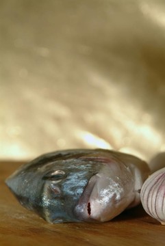 鯛魚(yú)從希臘烹飪前的準(zhǔn)備