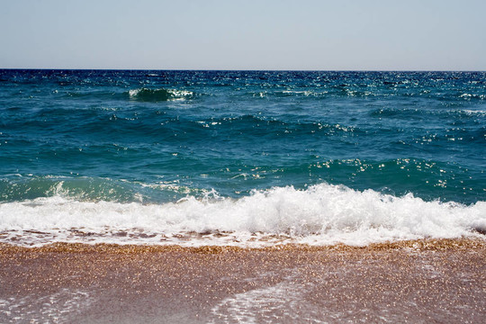 黑海海岸的波浪