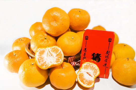橘子有一點(diǎn)包