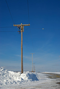 積雪的路上