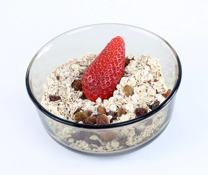 牛奶什錦早餐和strawbbery