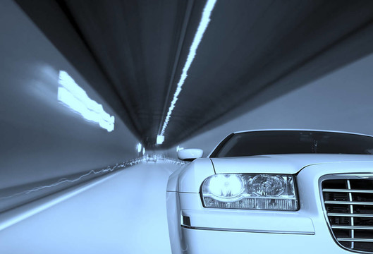 道路上的汽車