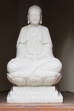 White Buddha的形象