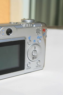 數(shù)碼相機(jī)