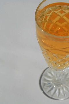 Crystal Glass喝一杯
