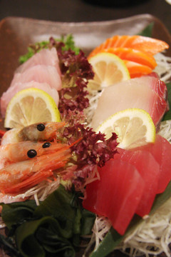 生魚片的安排