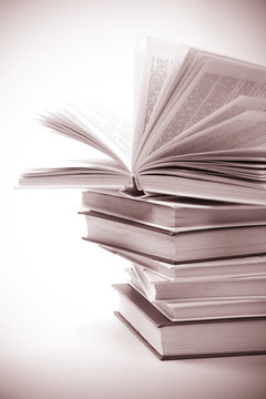 堆書
