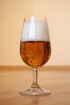 杯啤酒