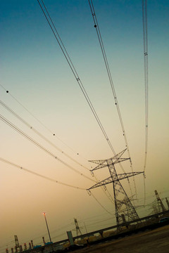 電塔